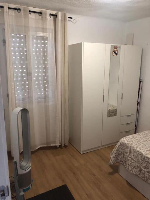 “Apartamento Moderno Y Acogedor Madrid Ngoại thất bức ảnh