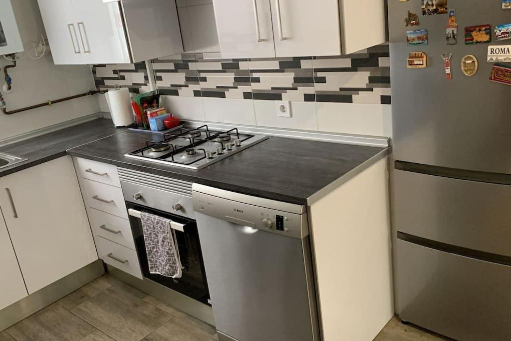 “Apartamento Moderno Y Acogedor Madrid Ngoại thất bức ảnh
